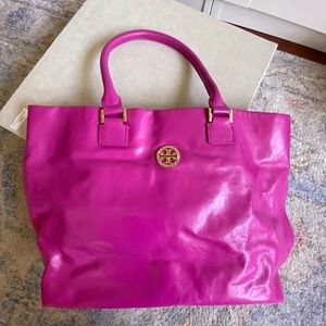 Tory Burch Dena Leather Tote